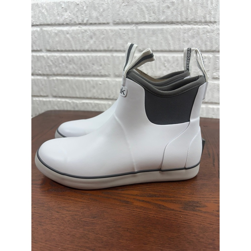 Huk Rogue Wave White Grey Waterproof Rubber Fishing Deck Boots Mens